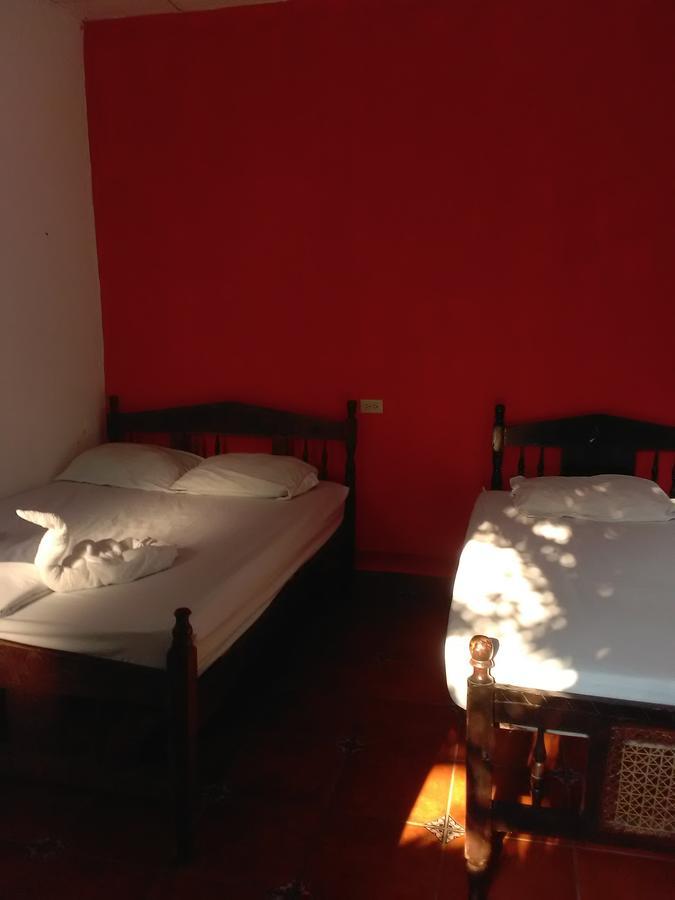 Hostal Casa Ivana León Exterior foto